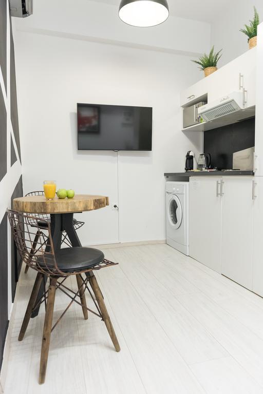 Acropolis Cozy Studio By Livin Urbban Athena Bagian luar foto