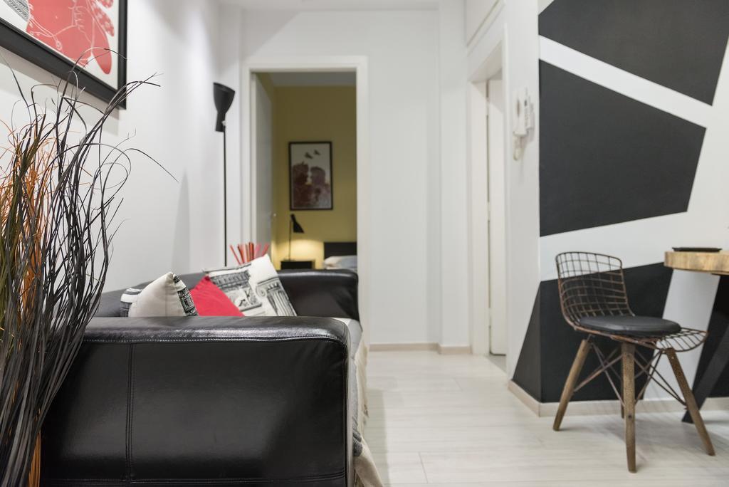 Acropolis Cozy Studio By Livin Urbban Athena Bagian luar foto